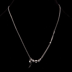 Srebrny naszyjnik skrzydło z kulkami