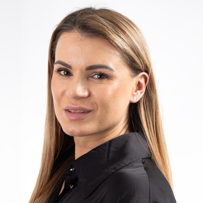 Złote kolczyki 585 gładkie kółka dla małej damy