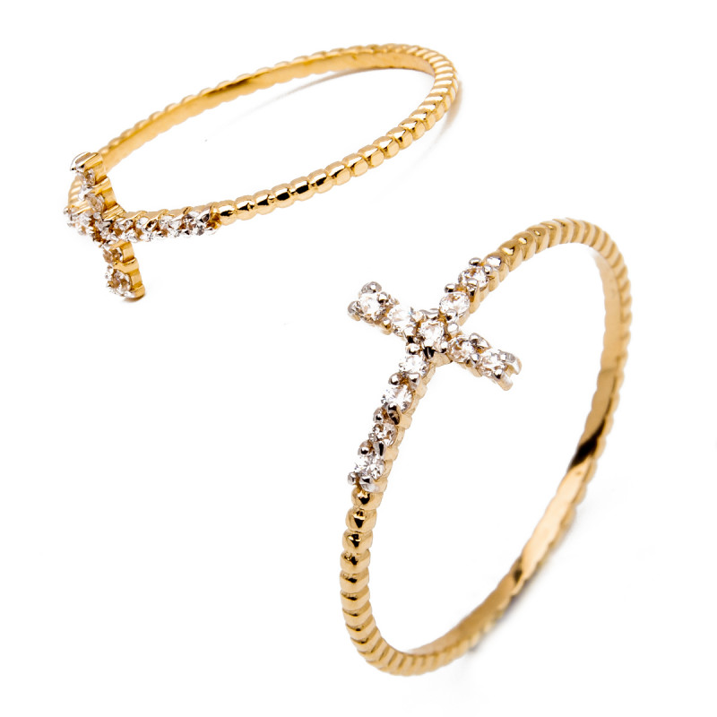 Złoty pierścionek krzyżyk