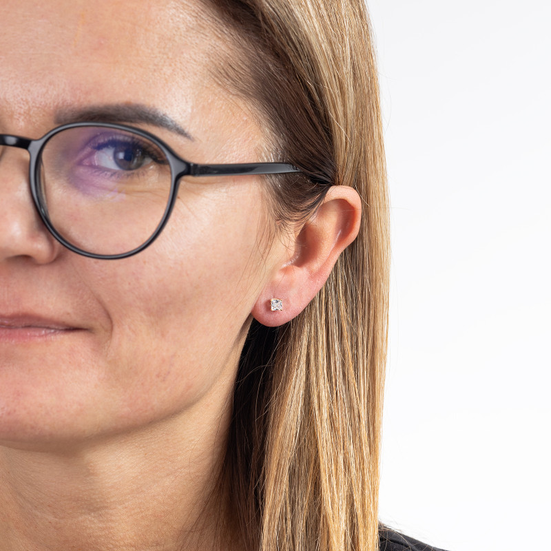 Złote kolczyki kwadratowa błysk