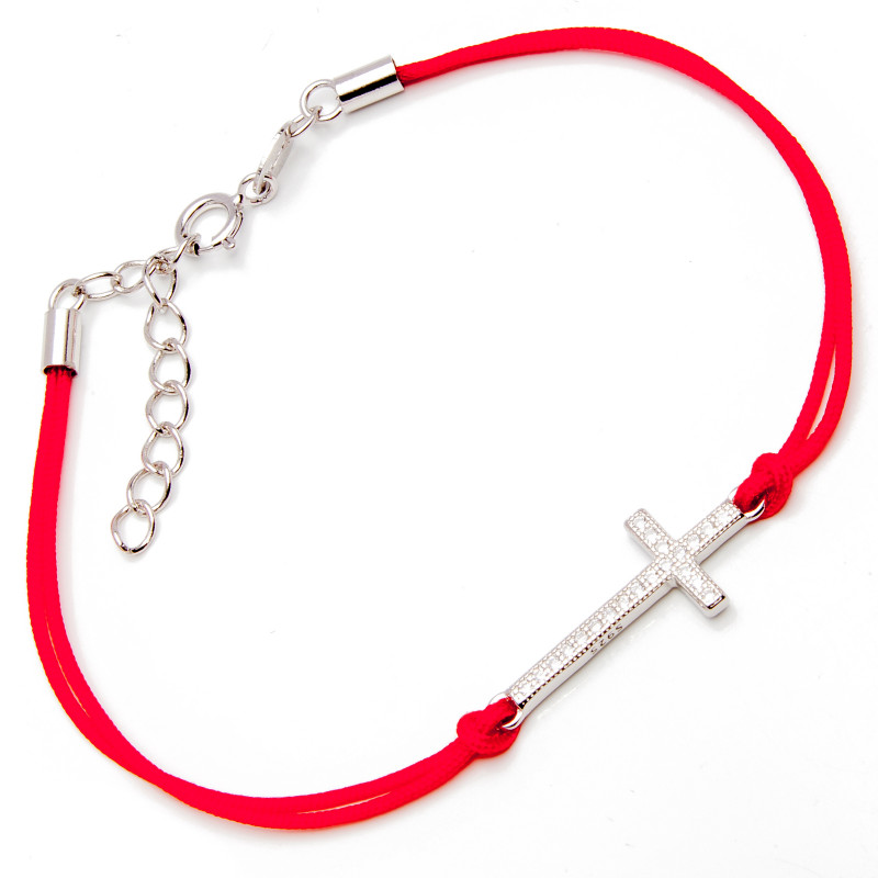 Srebrna bransoletka krzyżyk czerwony sznurek