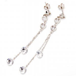 Srebrne kolczyki serduszka z łańcuszkami