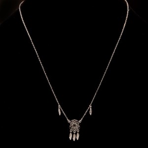 Srebrny naszyjnik łapacz snów