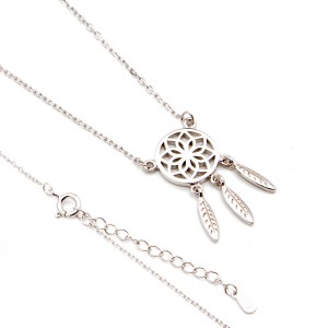 Srebrny naszyjnik łapacz snów