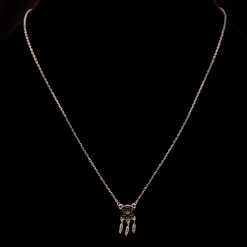 Srebrny naszyjnik łapacz snów