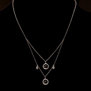 Srebrny naszyjnik w koło miłości