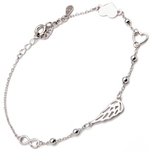 Srebrna bransoletka miłosna historia