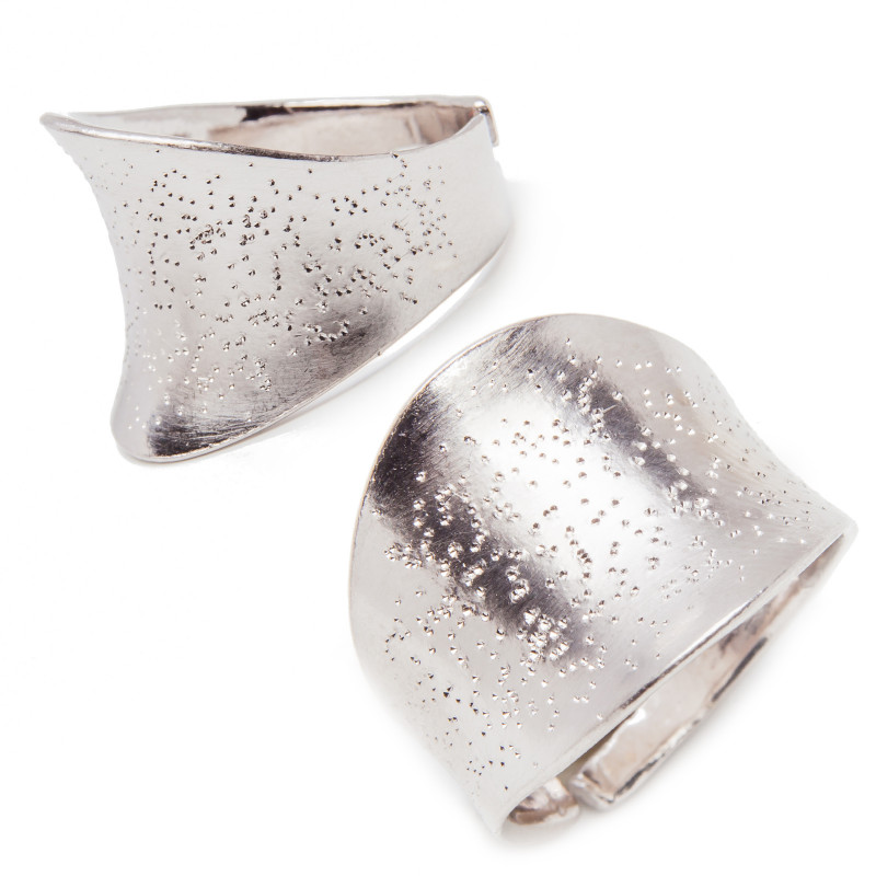 Srebrny pierścionek 925  pustynny piasek