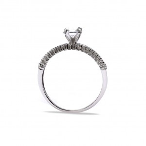 Srebrny pierścionek 925 duża cyrkonia