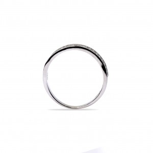 Srebrny pierścionek 925 błyszcząca elegancja