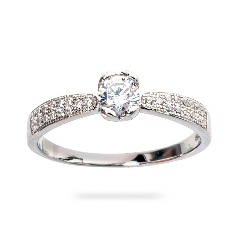 Srebrny pierścionek 925 z białą cyrkonią