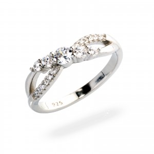 Srebrny pierścionek 925 cyrkoniowa nieskończoność