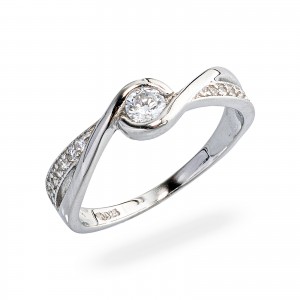 Srebrny  pierścionek 925 otulona cyrkonia