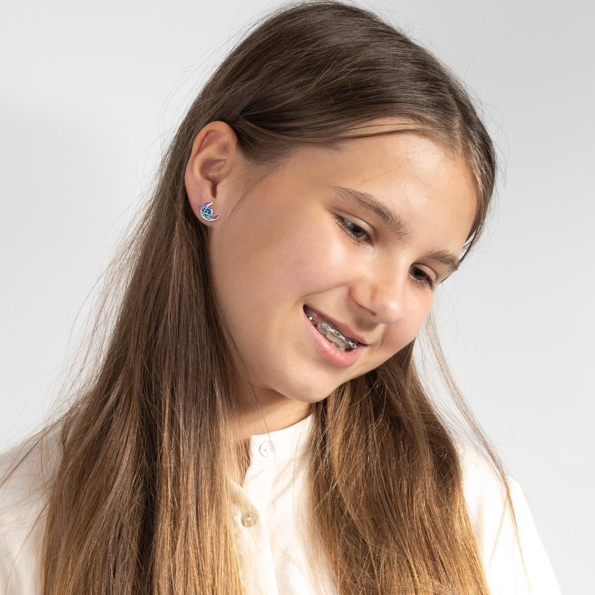 kolczyki-stich-srebrne-uśmiechnięte