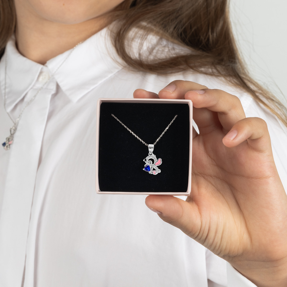 srebrne-kolczyki-błyszczący-stich