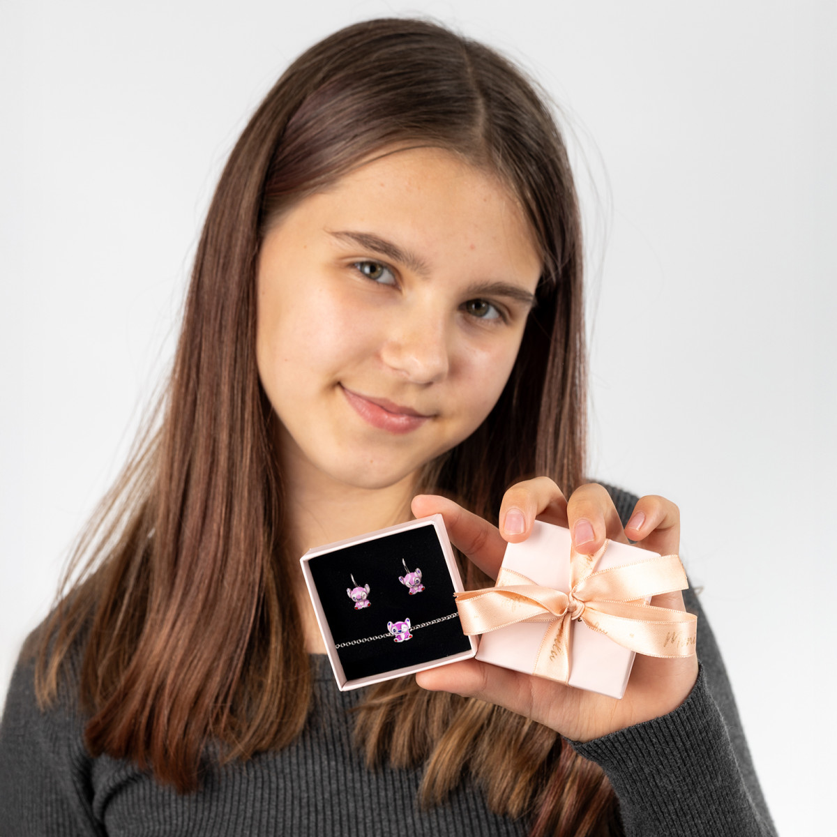 srebrna-bransoletka-kolczyki-angielskie-stich-pudełko-angel-3d-na-prezent