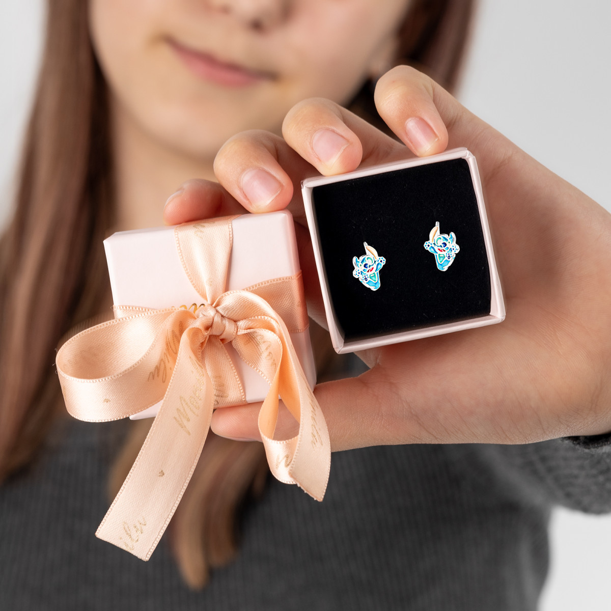 kolczyki-angielskie-stich-pudełko