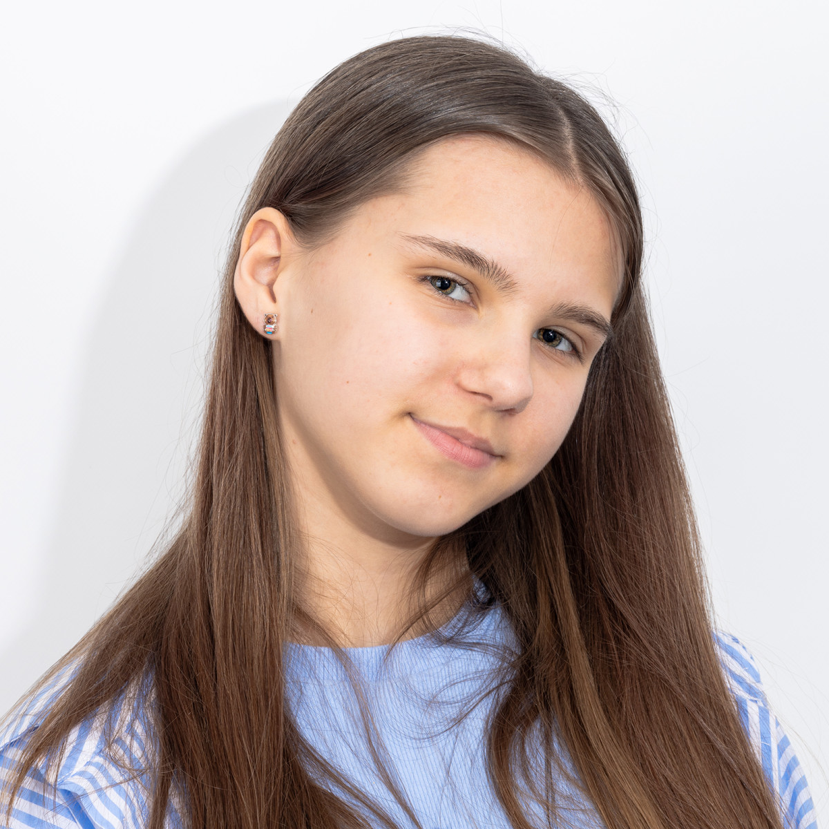 srebrne-kolczyki-kapibara-ucho